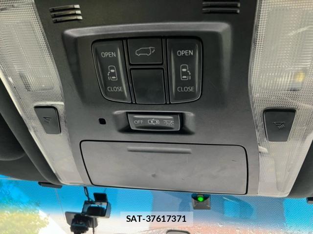 Toyota ALPHARD 2017-06 8779372-25