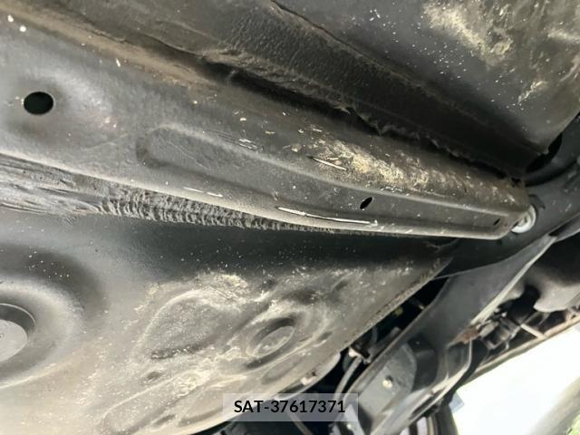 Toyota ALPHARD 2017-06 8779372-26