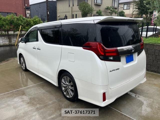 Toyota ALPHARD 2017-06 8779372-7