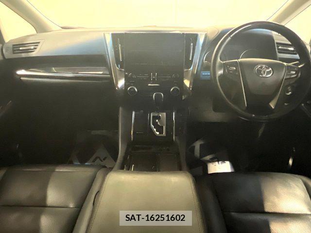 Toyota ALPHARD 2020-03 8779360-1