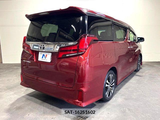 Toyota ALPHARD 2020-03 8779360-19
