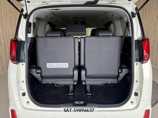 Toyota ALPHARD 2020-04 8779369-12