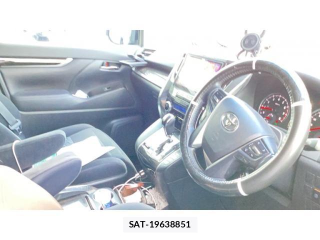 Toyota ALPHARD 2015-03 8779375-8