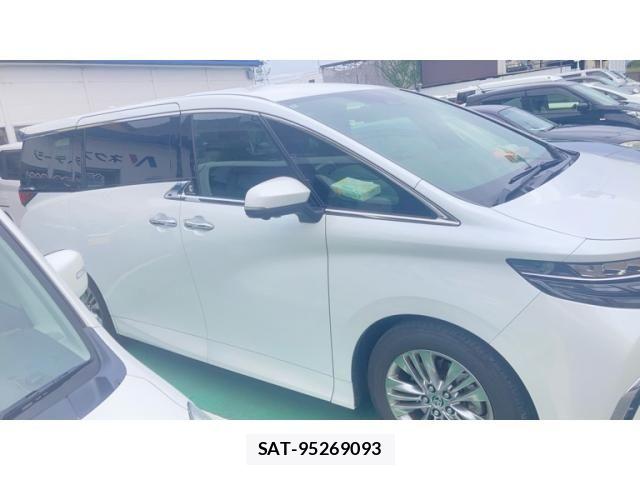 Toyota ALPHARD 2024-08 8795111-1