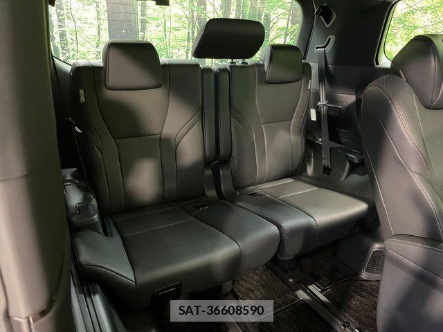 Toyota ALPHARD 2024-02 8795132-9