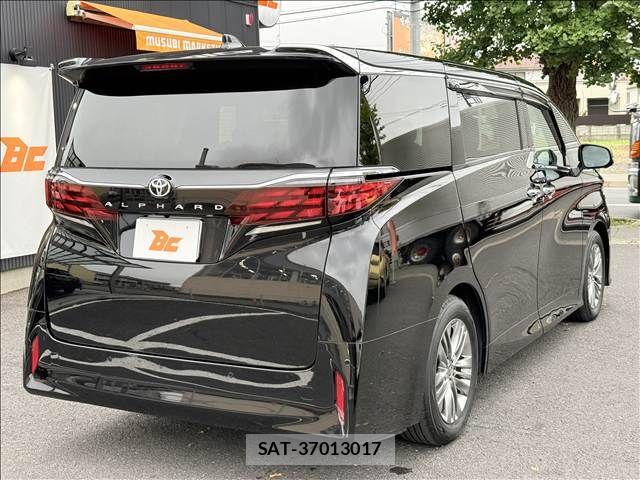 Toyota ALPHARD 2024-08 8795134-23