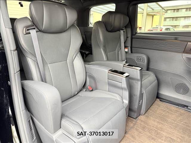 Toyota ALPHARD 2024-08 8795134-25