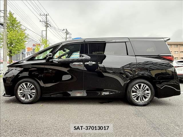 Toyota ALPHARD 2024-08 8795134-5