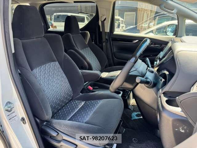 Toyota ALPHARD 2017-07 8795165-9