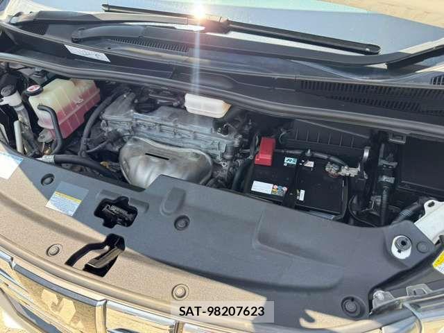 Toyota ALPHARD 2017-07 8795165-13