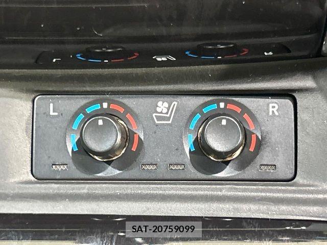 Toyota ALPHARD 2021-02 8795152-6