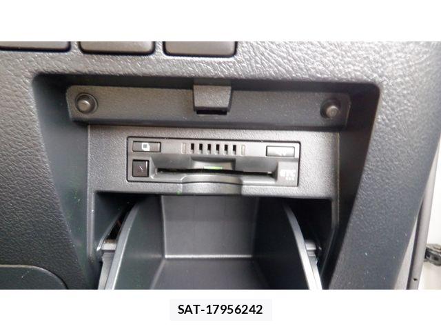 Toyota ALPHARD 2022-09 8795156-19