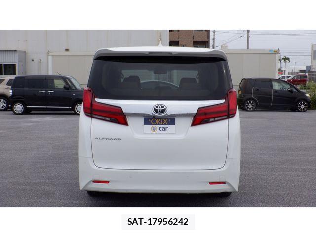 Toyota ALPHARD 2022-09 8795156-4