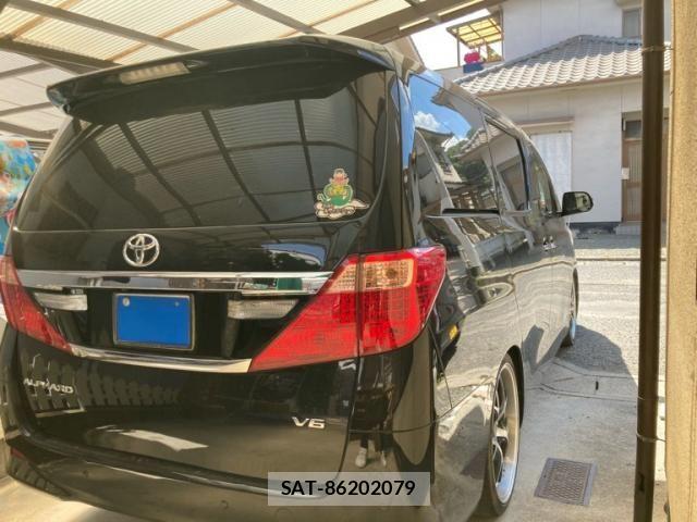 Toyota ALPHARD 2013-10 8795170-4