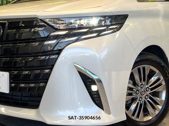 Toyota ALPHARD 2024-10 8795131-12