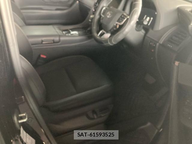 Toyota ALPHARD 2024-03 8795091-11