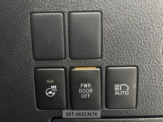 Toyota ALPHARD 2021-03 8827680-7