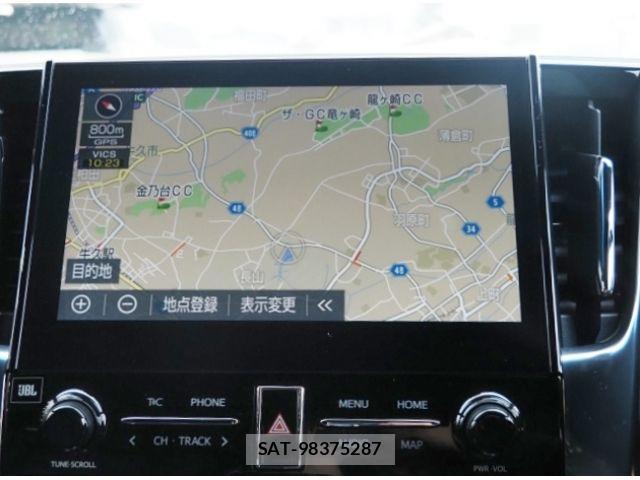 Toyota ALPHARD 2022-04 8827564-21