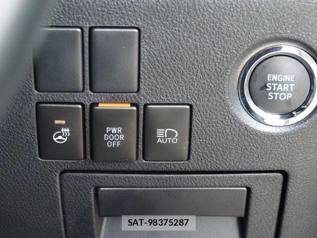 Toyota ALPHARD 2022-04 8827564-29