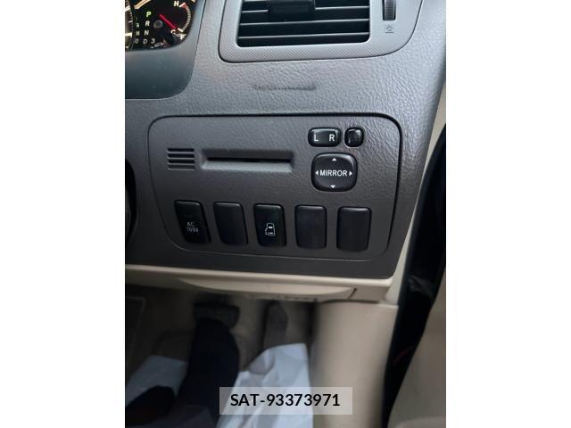 Toyota ALPHARD 2005-11 8827701-17