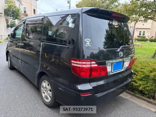 Toyota ALPHARD 2005-11 8827701-2