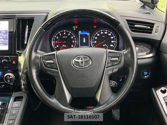 Toyota ALPHARD 2020-06 8827668-13