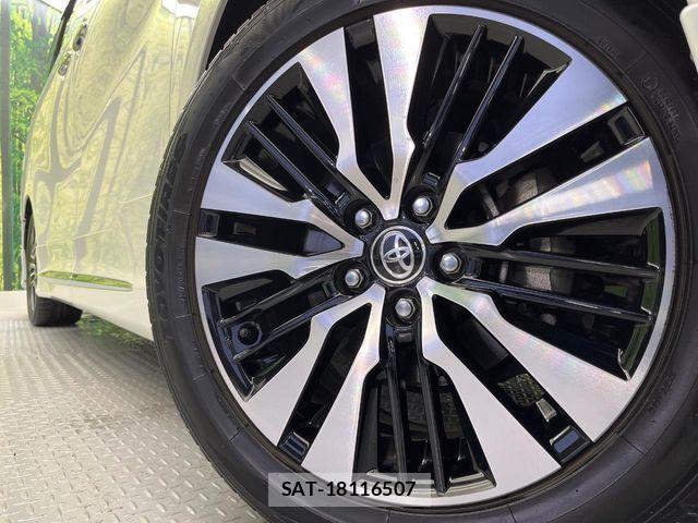 Toyota ALPHARD 2020-06 8827668-15