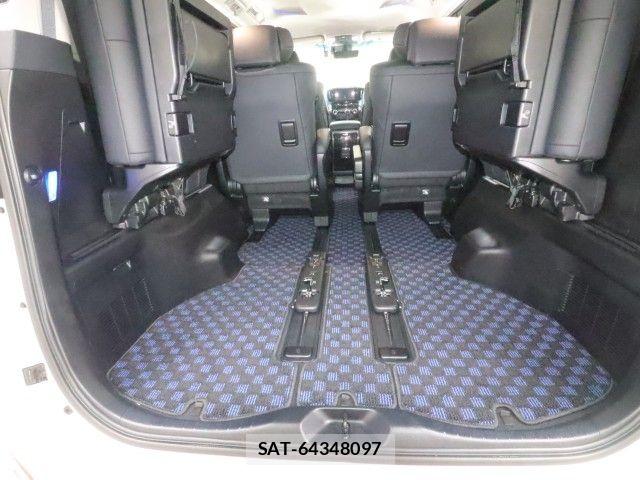 Toyota ALPHARD 2021-05 8827669-15