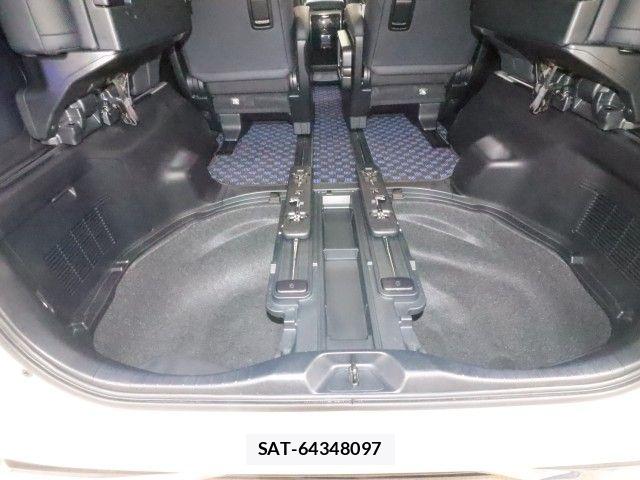 Toyota ALPHARD 2021-05 8827669-16