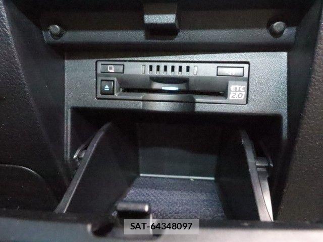 Toyota ALPHARD 2021-05 8827669-21