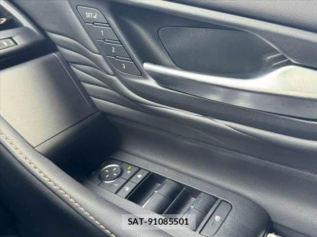 Toyota ALPHARD 2025-02 8827463-27