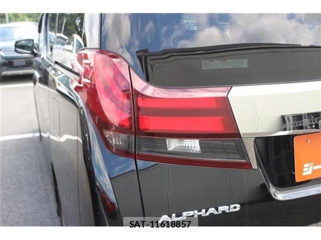 Toyota ALPHARD 2017-05 8827685-9