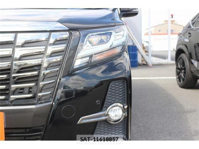 Toyota ALPHARD 2017-05 8827685-4