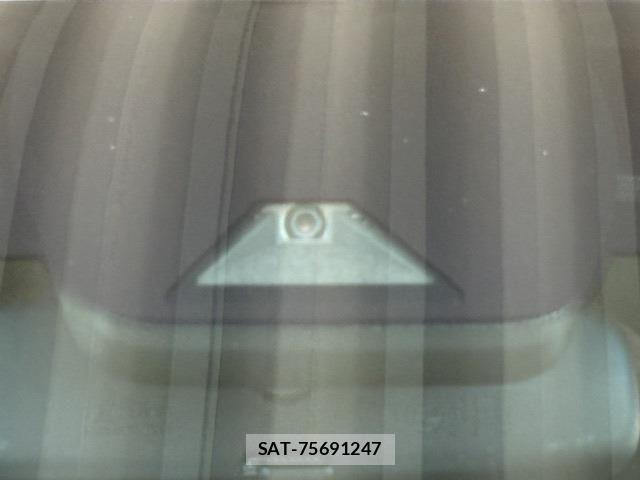 Toyota ALPHARD 2020-07 8827679-13