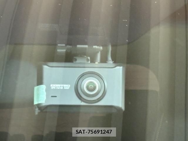 Toyota ALPHARD 2020-07 8827679-14