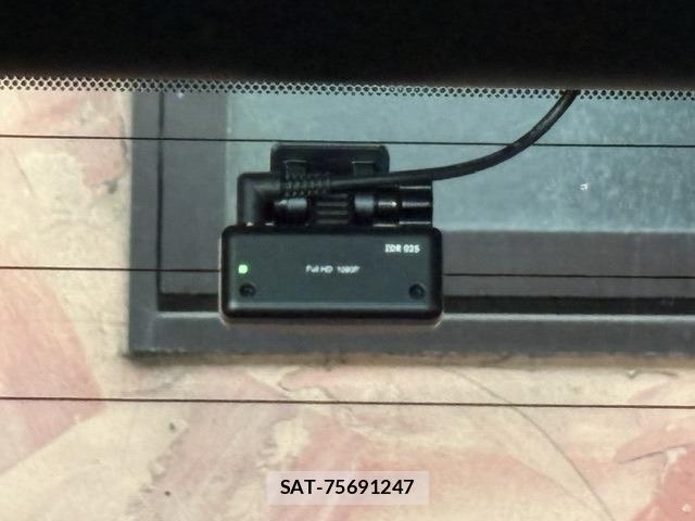 Toyota ALPHARD 2020-07 8827679-15