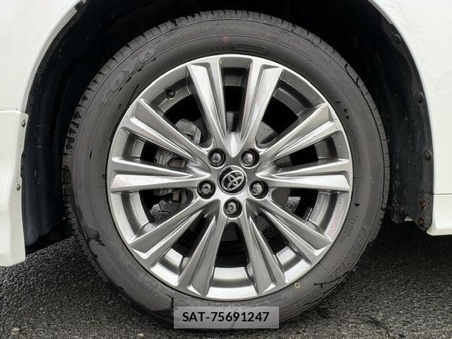 Toyota ALPHARD 2020-07 8827679-8