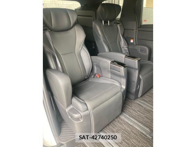 Toyota ALPHARD 2024-11 8827575-17