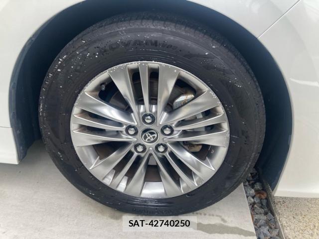 Toyota ALPHARD 2024-11 8827575-25