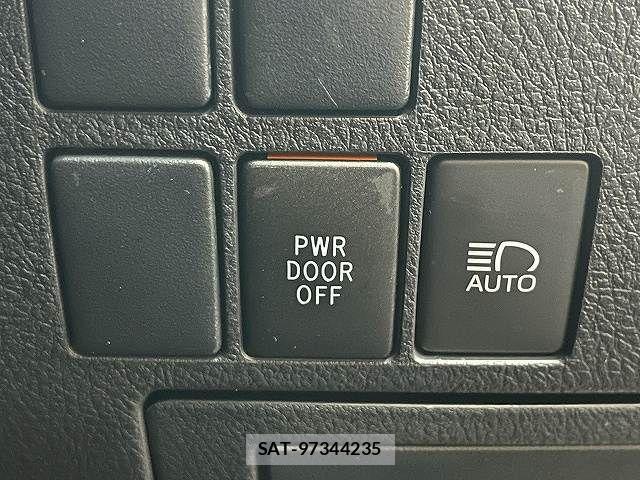 Toyota ALPHARD 2022-11 8827678-14