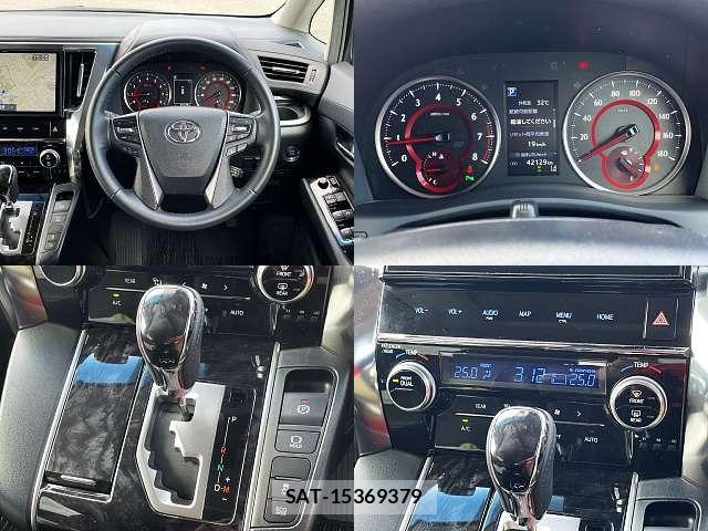 Toyota ALPHARD 2018-09 8827682-3