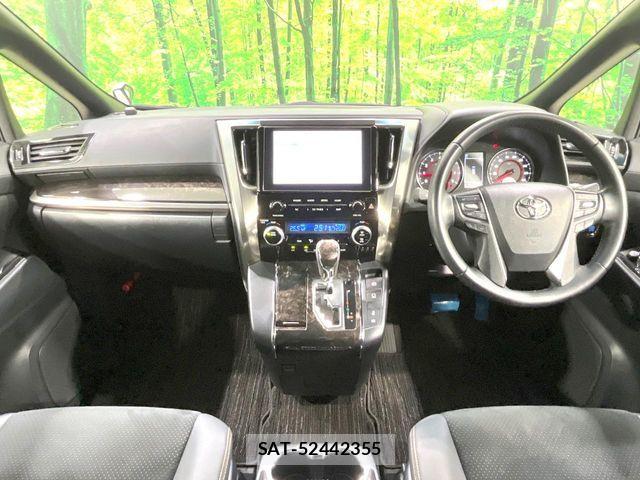 Toyota ALPHARD 2022-04 8827667-1