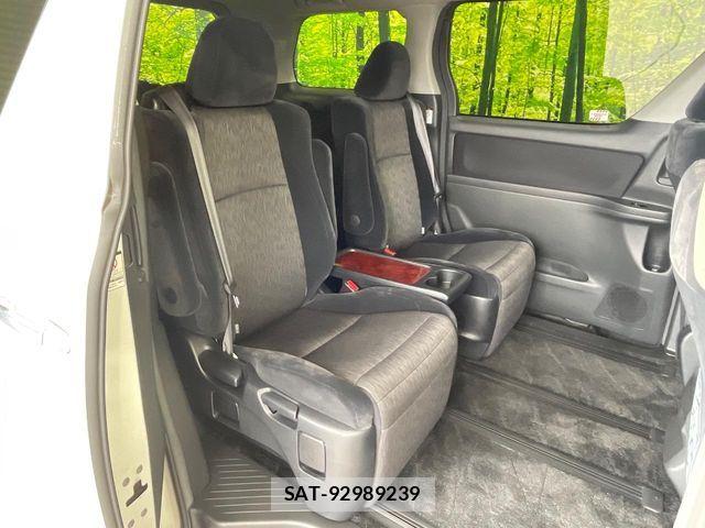 Toyota ALPHARD 2010-02 8827686-8