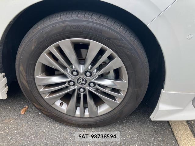 Toyota ALPHARD 2024-07 8827471-2