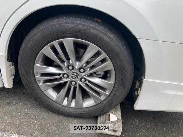 Toyota ALPHARD 2024-07 8827471-6