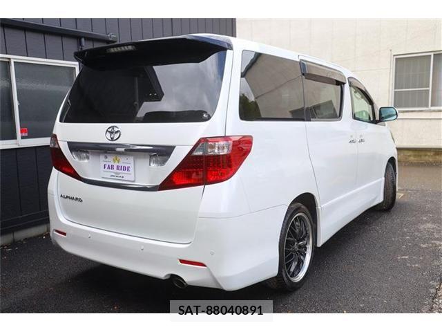 Toyota ALPHARD 2009-10 8827687-9