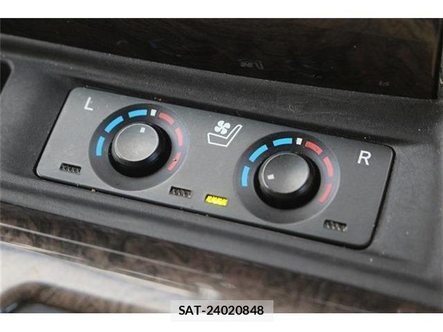 Toyota ALPHARD 2019-02 8848055-6