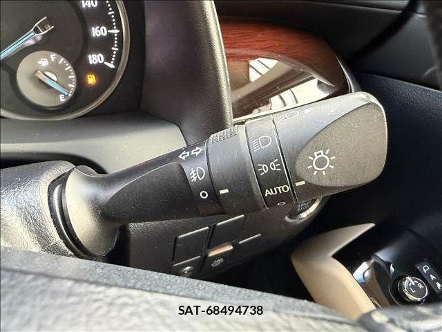 Toyota ALPHARD 2015-09 8848107-27