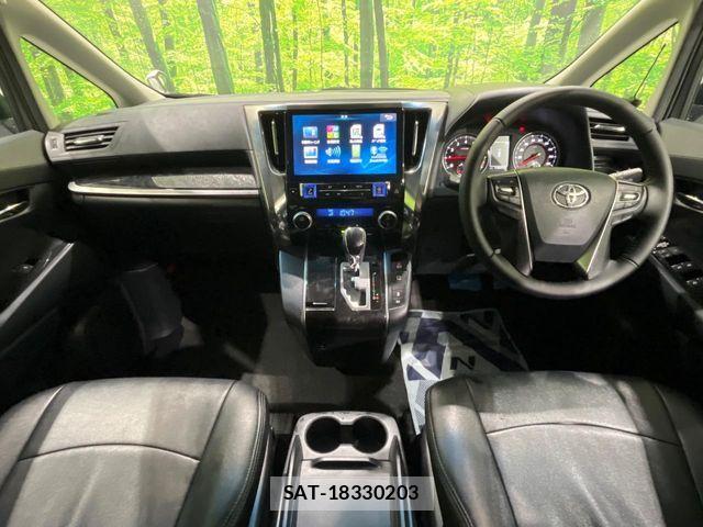Toyota ALPHARD 2018-05 8848104-1