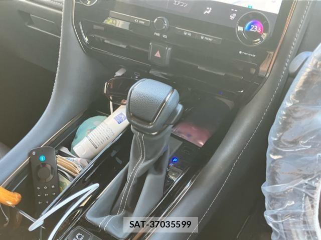 Toyota ALPHARD 2024-12 8847976-13